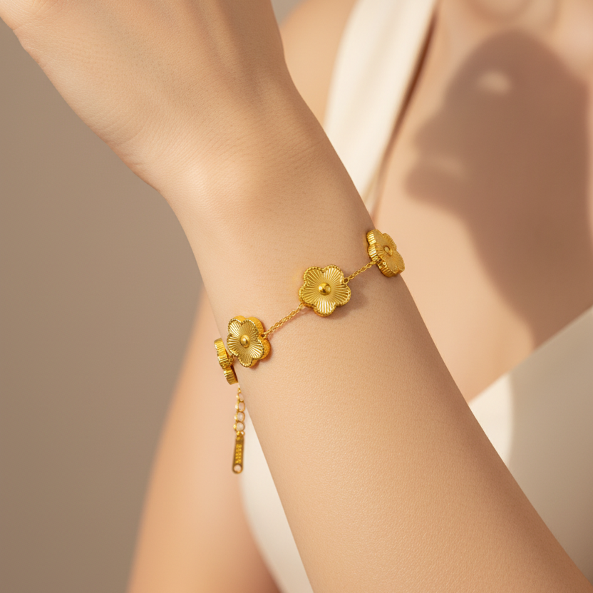 Clover Bloom Armband