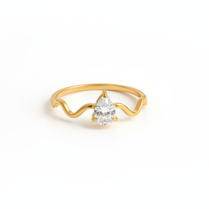 Velora Elegance Ring