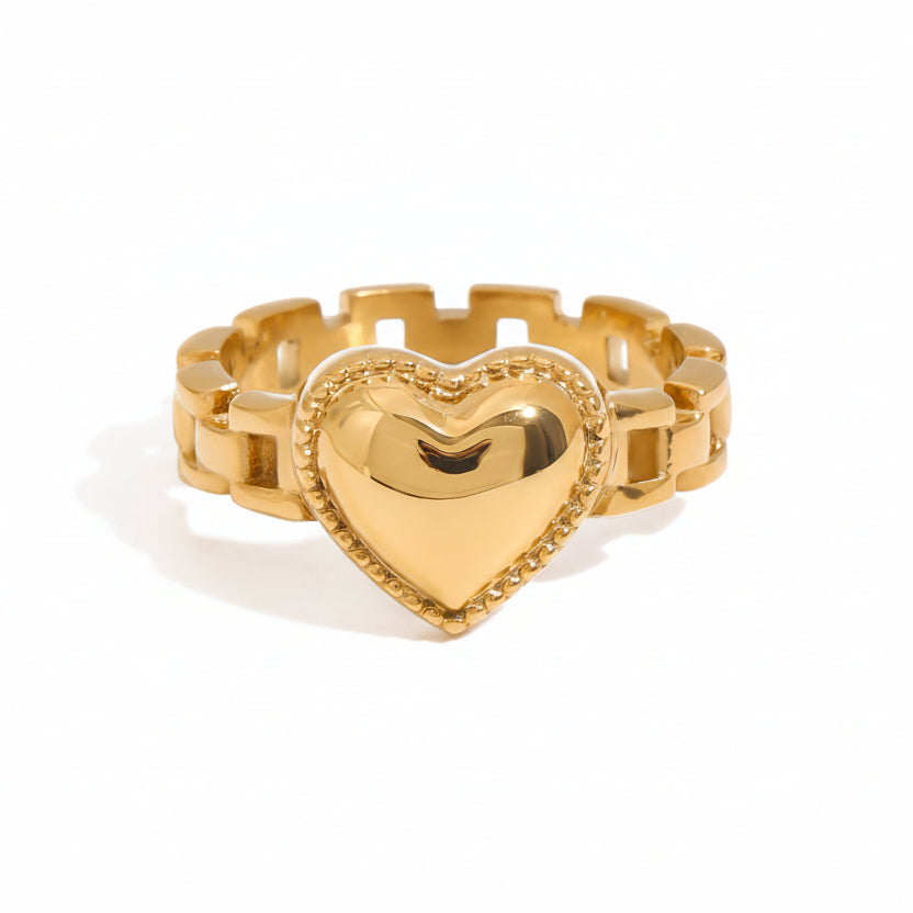 Amora Ring