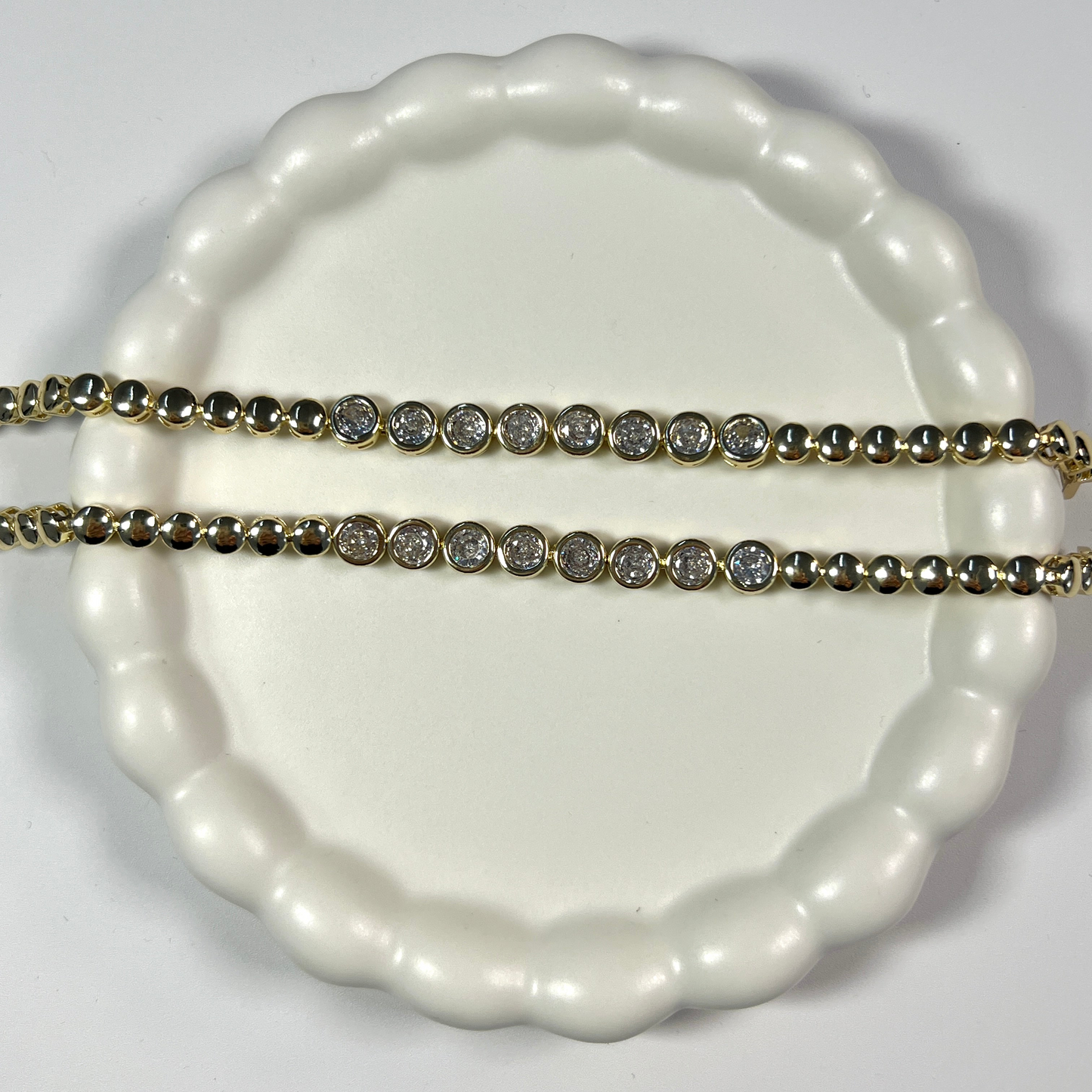 Premium Diamond Dot Armband